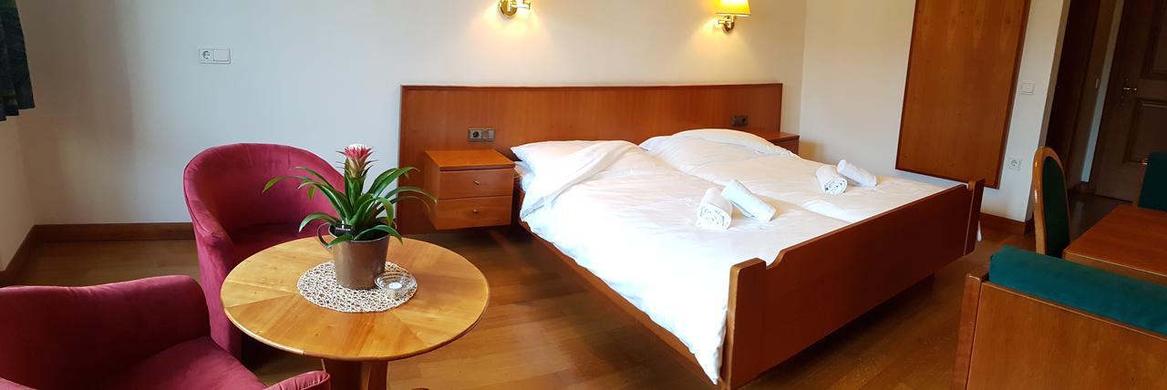 Bed and Breakfast Weißes Rössl Eppan an der Weinstraße Exterior foto