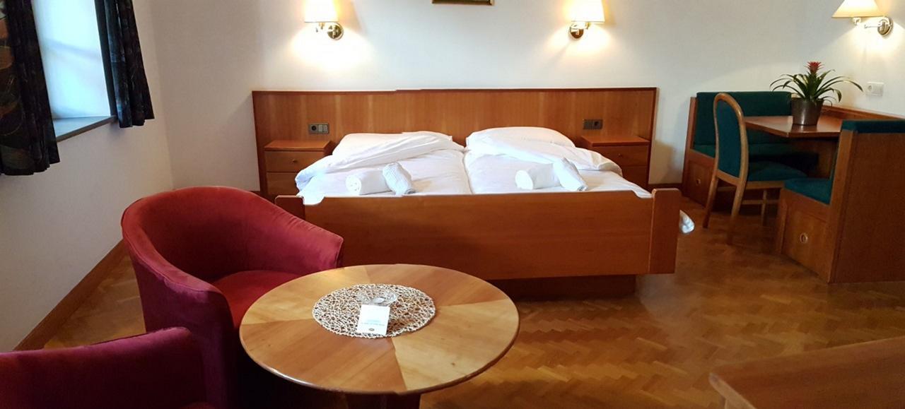 Bed and Breakfast Weißes Rössl Eppan an der Weinstraße Exterior foto